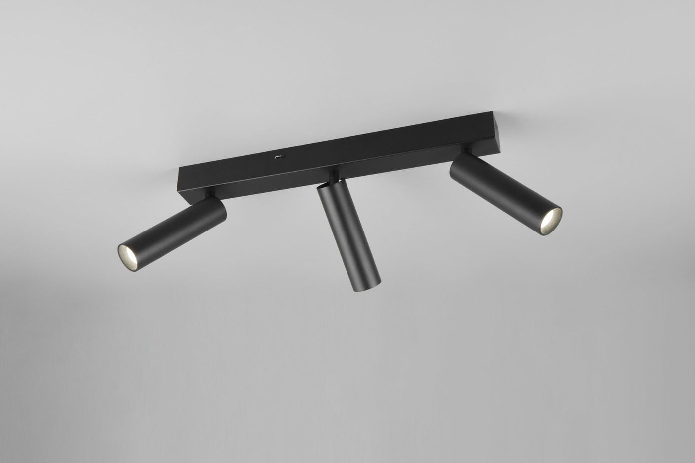 Taškinis LED šviestuvas TRIO AMBALA, 3x5W, 2300/3000/4000K 3x500 lm juodos sp 16,5x15x4cm-1