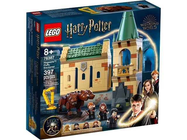 Konstruktorius LEGO® Harry Potter Hogvartsas™ susidūrimas su Pūkeliu 76387