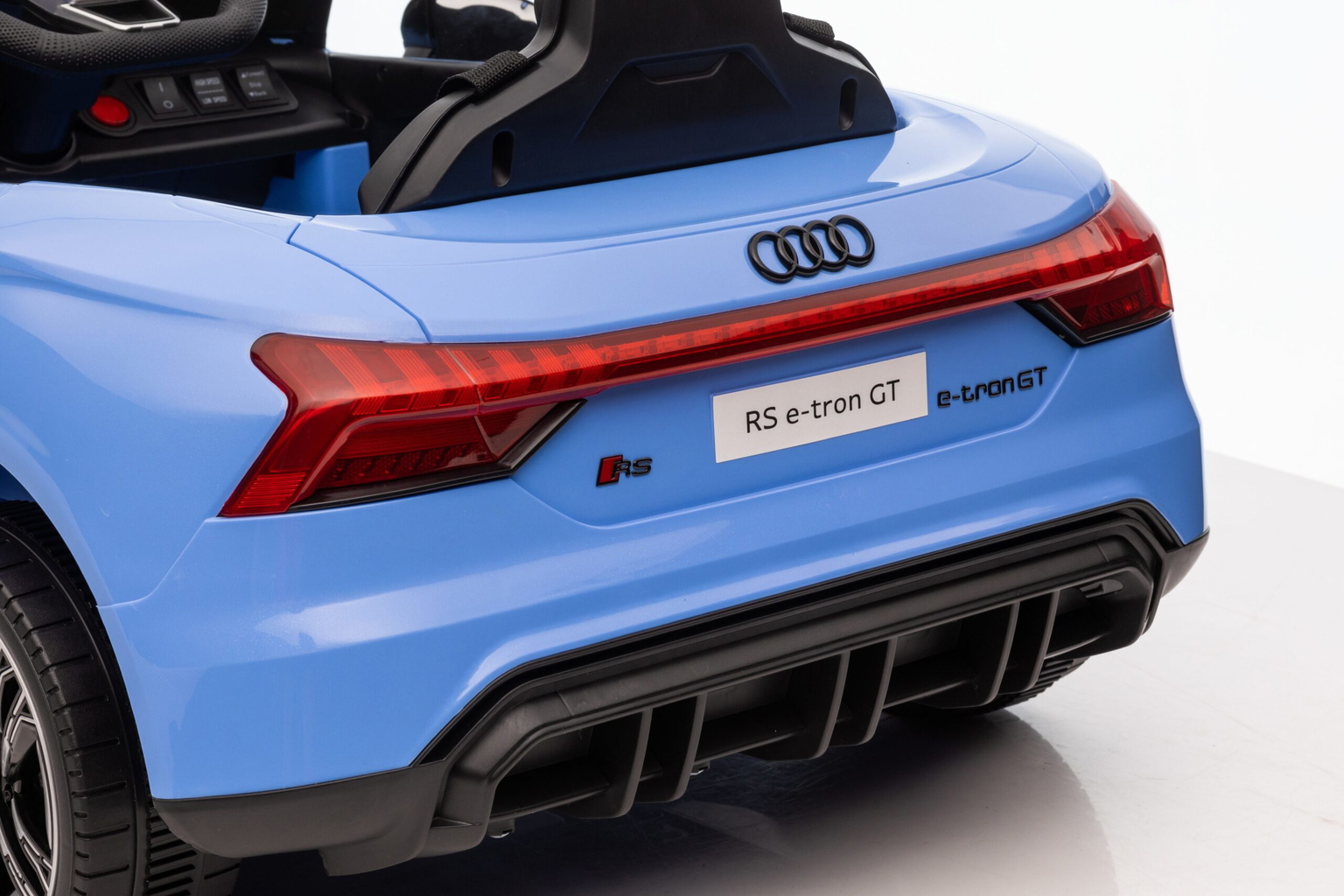 Vaikiškas elektromobilis Audi RS e-tron GT HATIS, mėlynas - 8