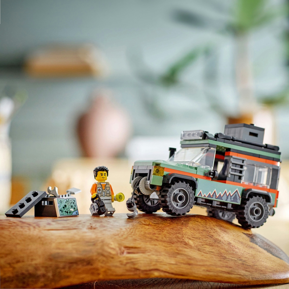 Konstruktorius LEGO City Off-Road 4x4 Mountain Truck - 3