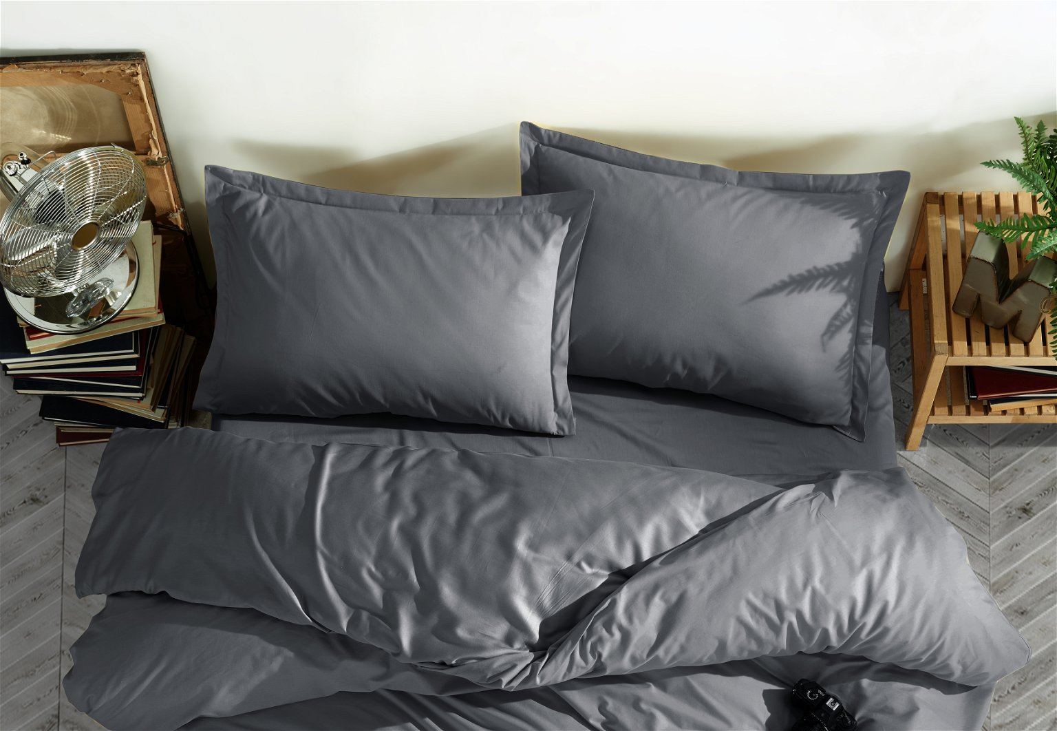 Satininis pagalvės užvalkalas CREYA, tamsiai pilkos sp., 50 x 70 cm, 100 % medvilnės