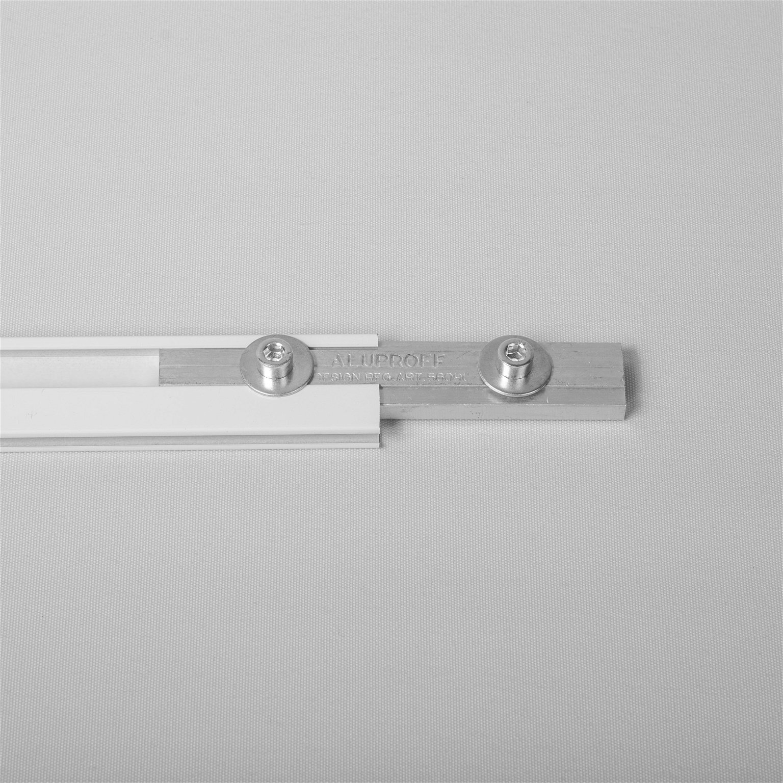 Aliuminio profilio sujungimas, metalinis, baltos sp. - 2