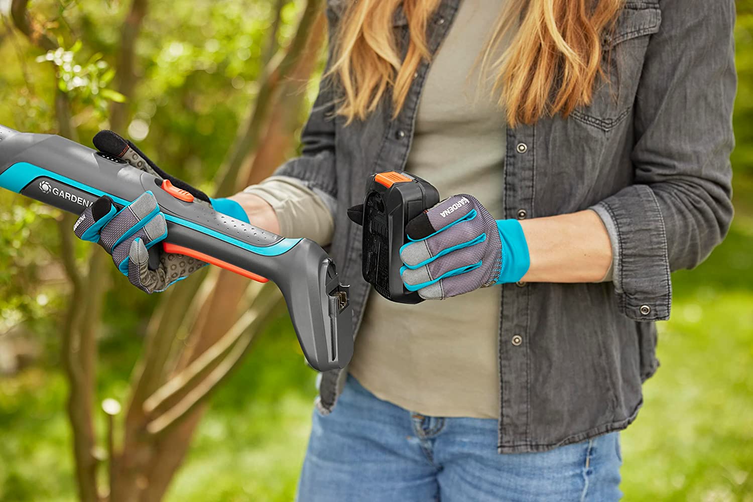 Akumuliatorinės gyvatvorių žirklės Gardena EasyCut 110/18V P4A 14772-20, 18 V, su akumuliatoriumi ir įkrovikliu-1