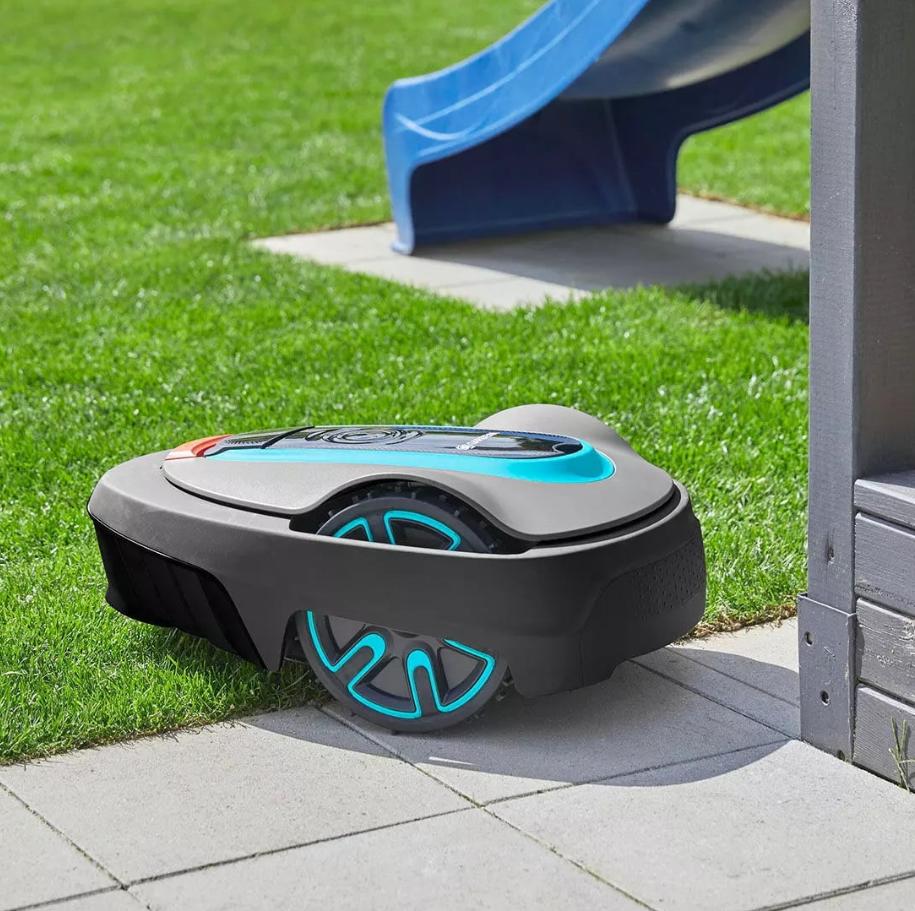 Vejos pjovimo robotas Gardena SMART SILENO LIFE, iki 1250m², 18V/ 2.1Ah Li-Ion baterija-1