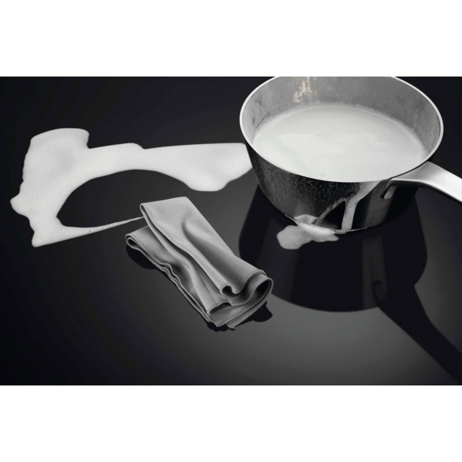 Įmontuojama indukcinė kaitlentė AEG TN64IA00XB - 5