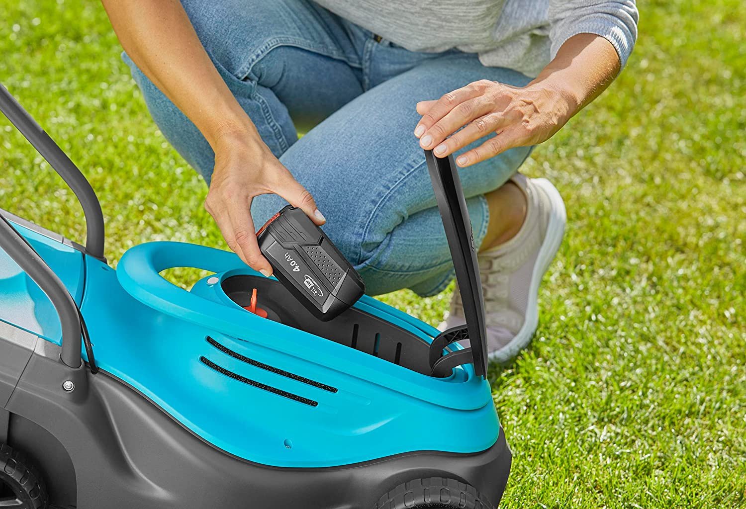 Akumuliatorinė vejapjovė Gardena PowerMax 30/18V P4A, 30 cm, su akumuliatoriumi ir įkrovikliu-1