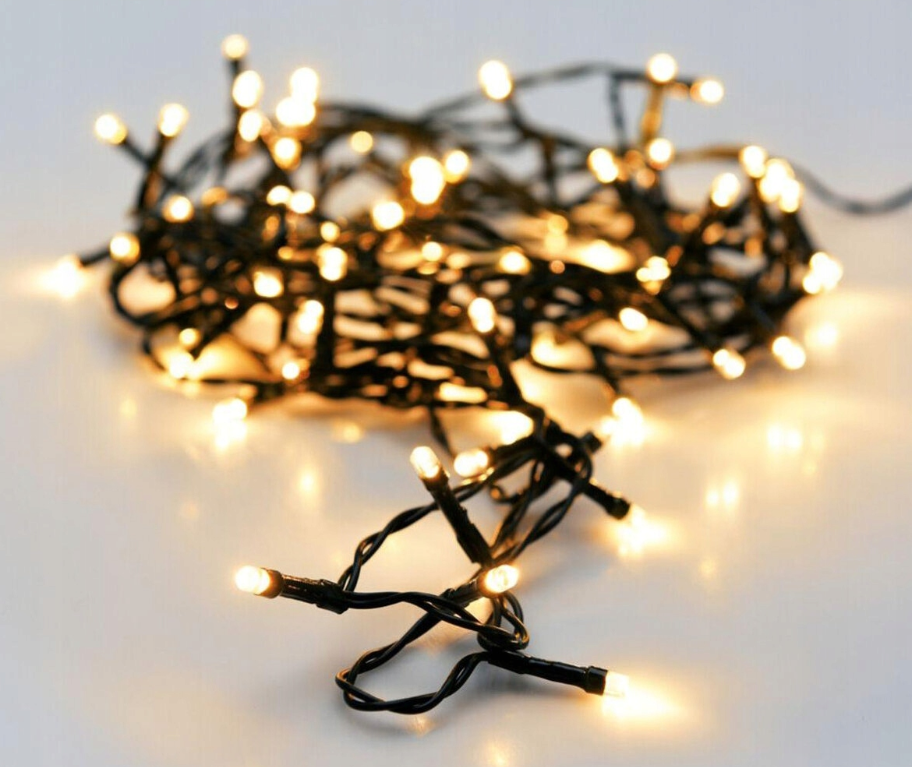 Elektrinė girlianda, IP44, 120 LED, 8 režimai, šiltai baltos sp, 6/18val. laikmatis, 9+3m - 1