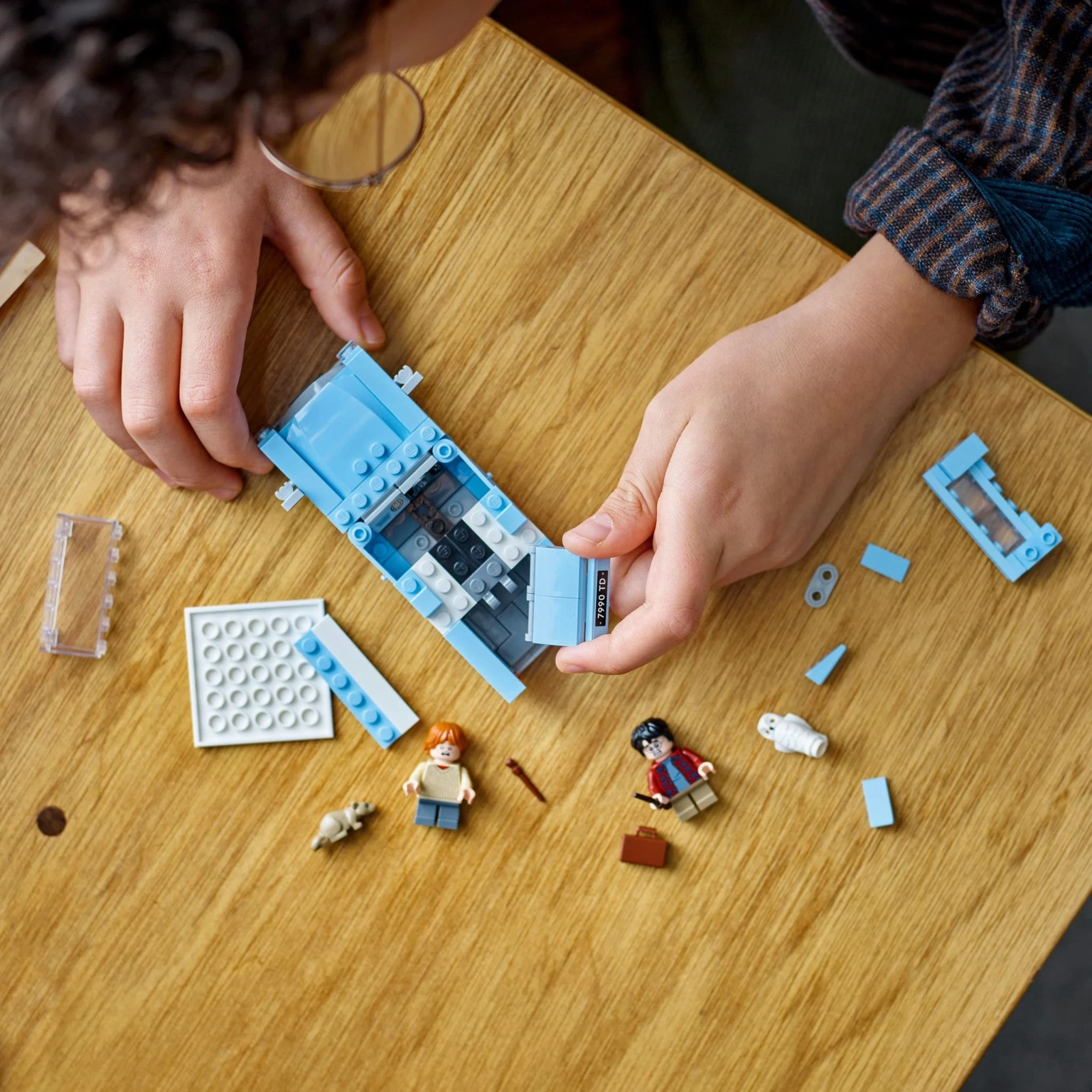 Konstruktorius LEGO Harry Potter Flying Ford Anglia™ - 5