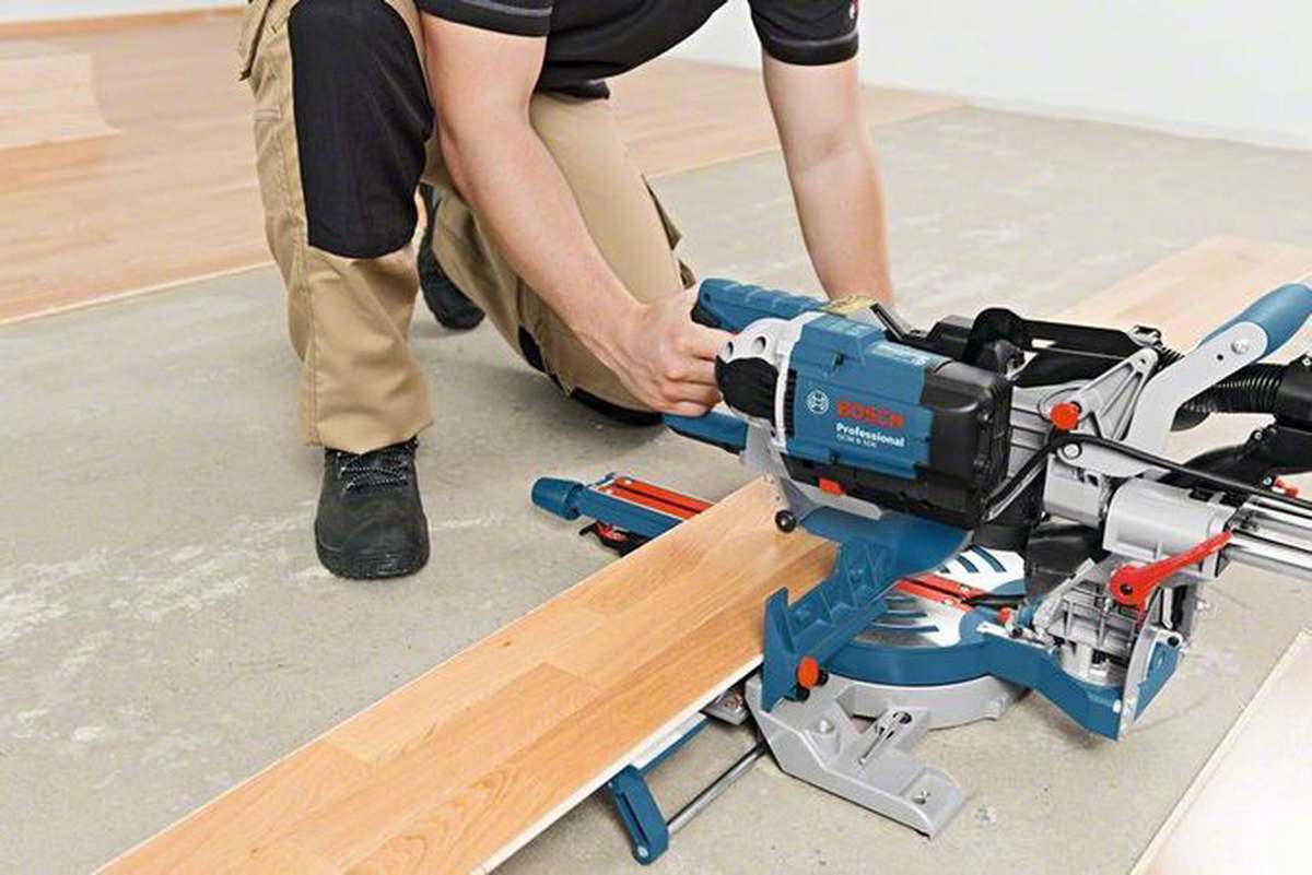 Skersinio pjovimo staklės BOSCH PRO GCM 8 - 3
