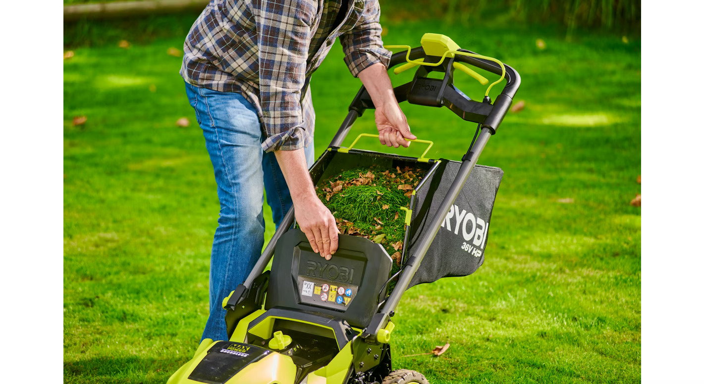 Akumuliatorinė vejapjovė RYOBI ONE+ RY36LMXSP53B-160, 36 V, 6,0 Ah, 53 cm, 68 l, savaeigė - 3