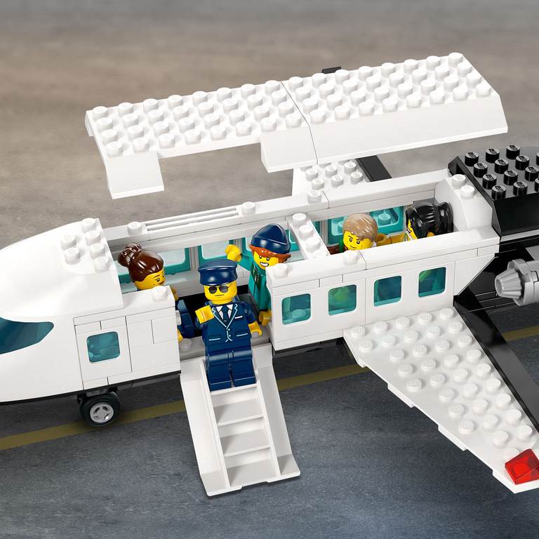 Konstruktorius LEGO City Airport with Airplane - 3