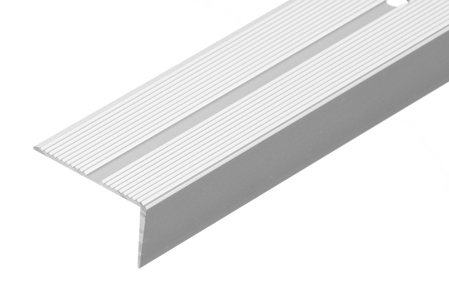 Aliuminis platus laiptų profilis su grioveliais, kampinis, sidabro sp., 42 x 22 x 1000 mm-0