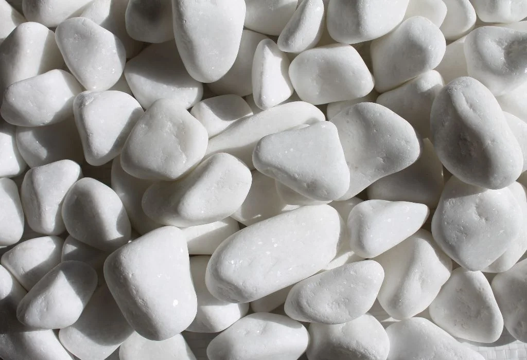 Dekoratyviniai akmenys , baltos sp., 15-25 mm, 20 kg