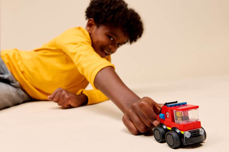 Konstruktorius LEGO City Brick Rides Fire Truck-1