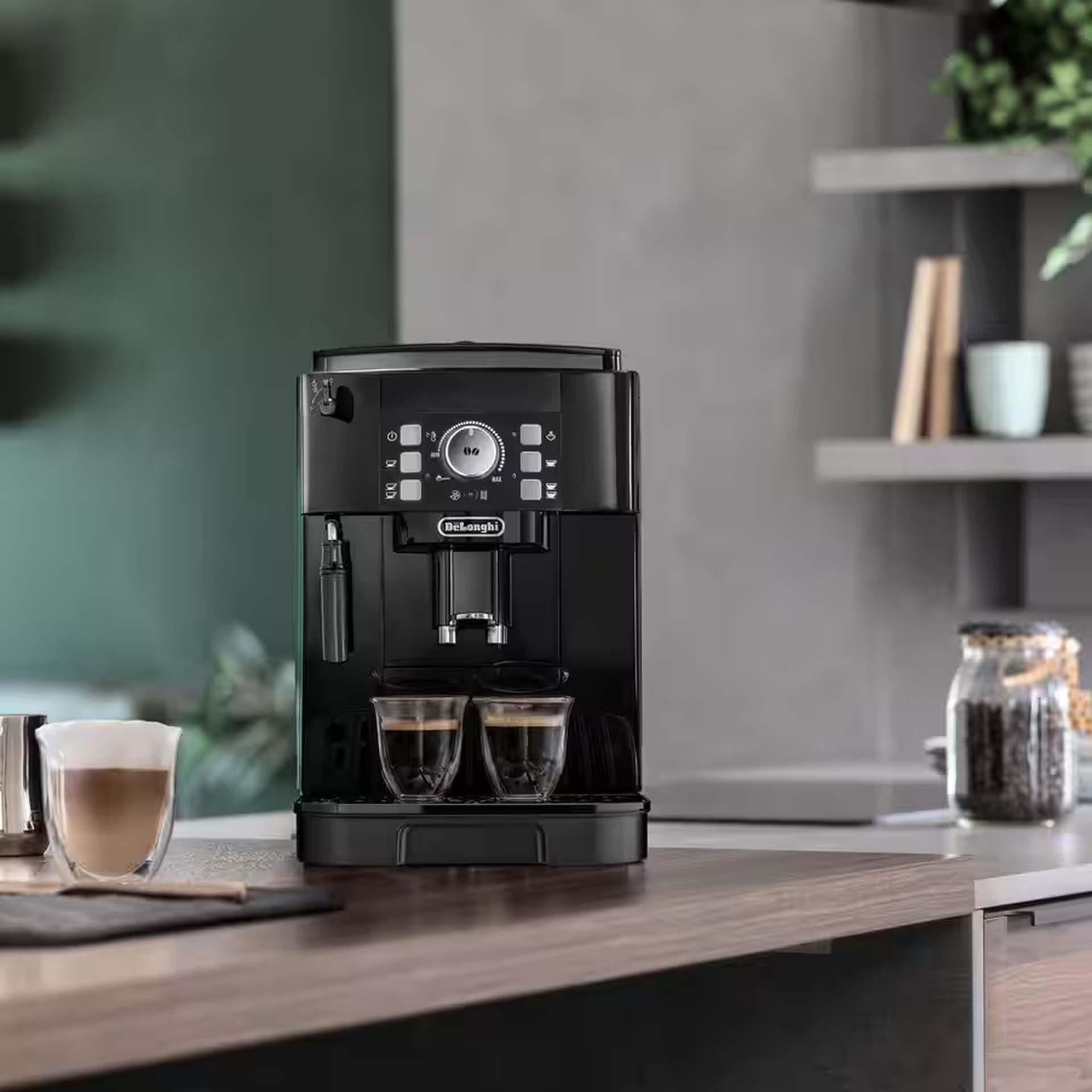 Kavos aparatas DELONGHI MAGNIFICA S ECAM12.121.B - ermitazas.lt