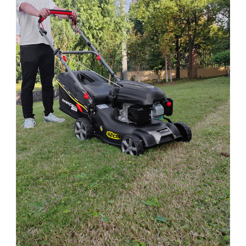 Benzininė vejapjovė GARDEO, 2600 W, 144,3 cm³, 41,8 cm, 45 l, savaeigė - 4
