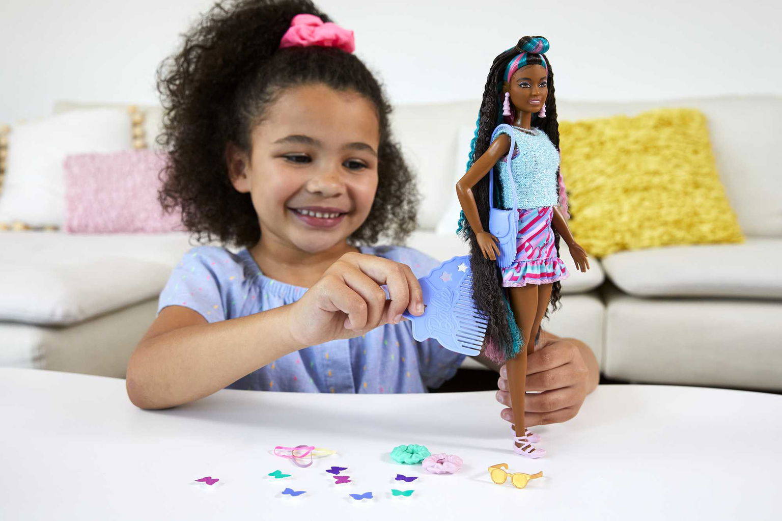 Lėlė Barbie Totaly Hair juodais plaukais - 2