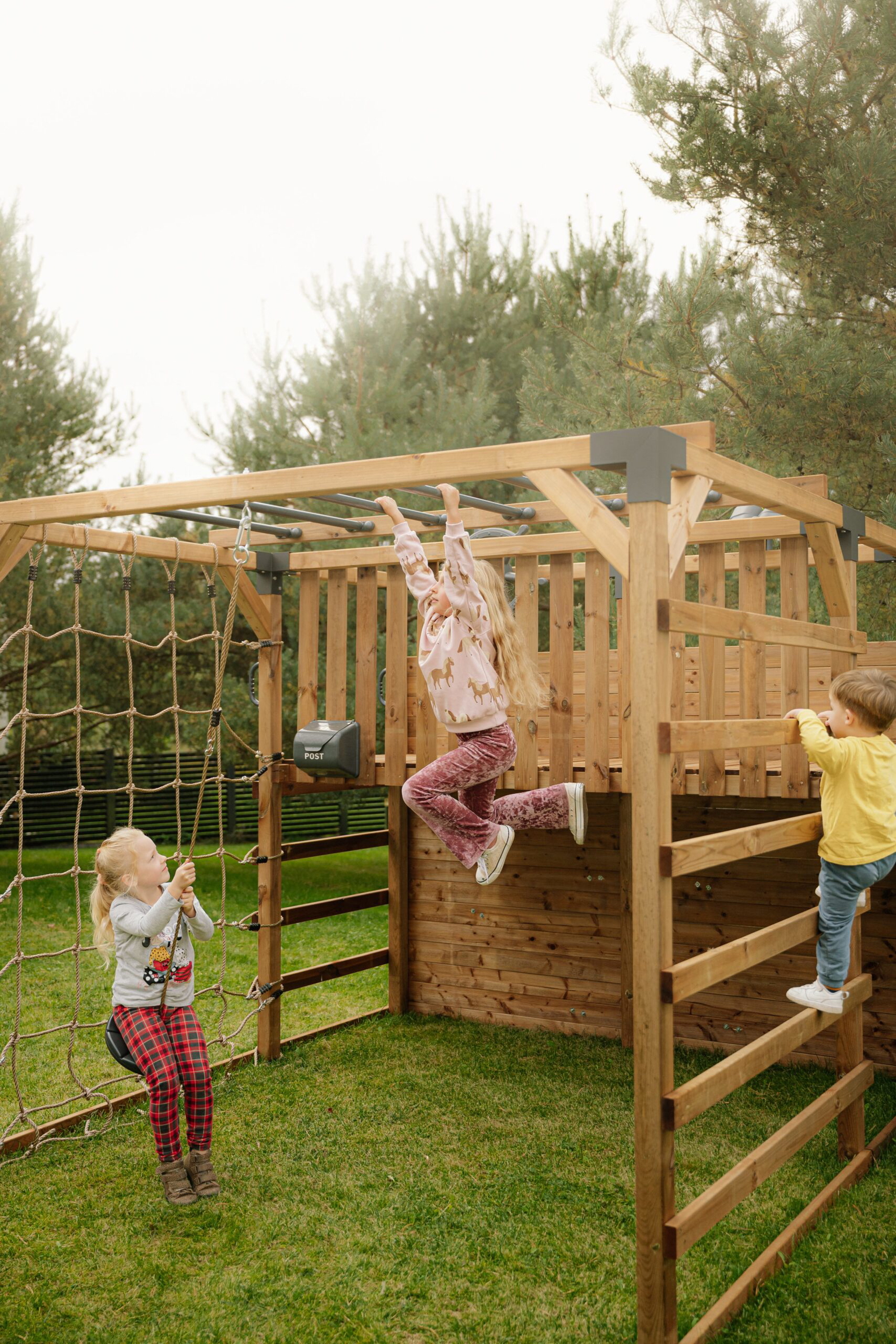 Medinė vaikų žaidimų aikštelė HATIS „Kubu“ - 8