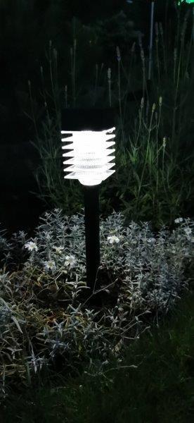 Įsmeigiamas LED lauko šviestuvas, įkraunamas saulės energija ECOBRIGHT - 4