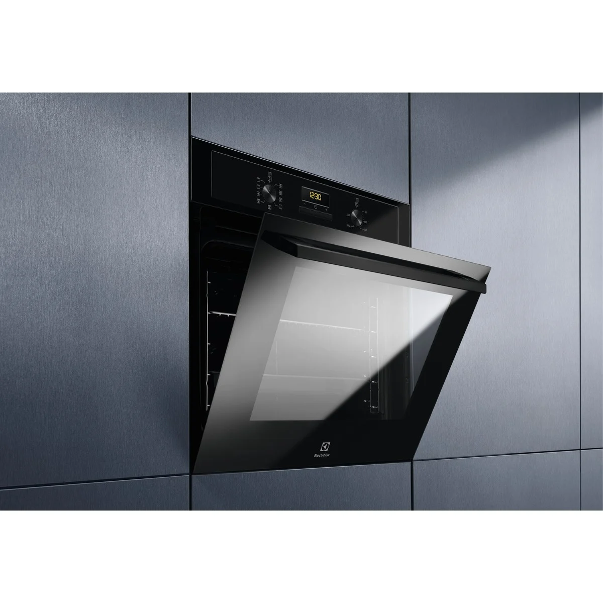 Orkaitė ELECTROLUX EOF3H50BK - 4