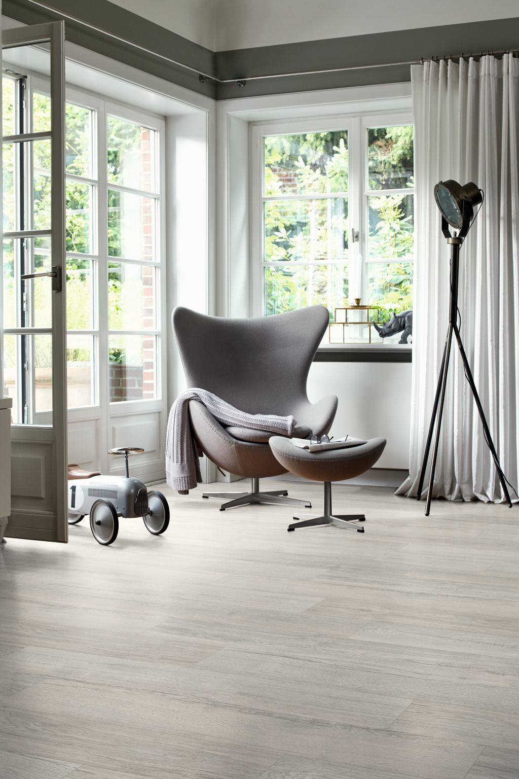 Laminatas NatureSense Aqua EL2081, Elva ąž. sp., V4, click, 1292 x 193 x 10 mm, 32/AC4-1