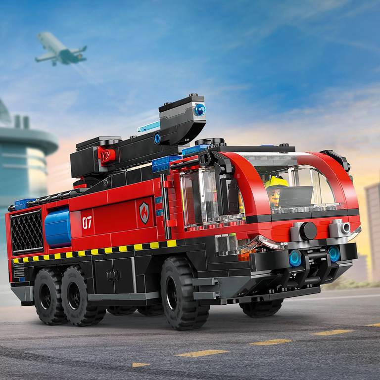 Konstruktorius LEGO City Fire Airport Fire Truck - 4