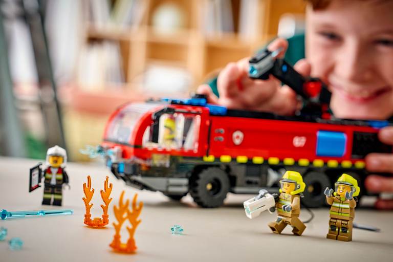 Konstruktorius LEGO City Fire Airport Fire Truck - 3