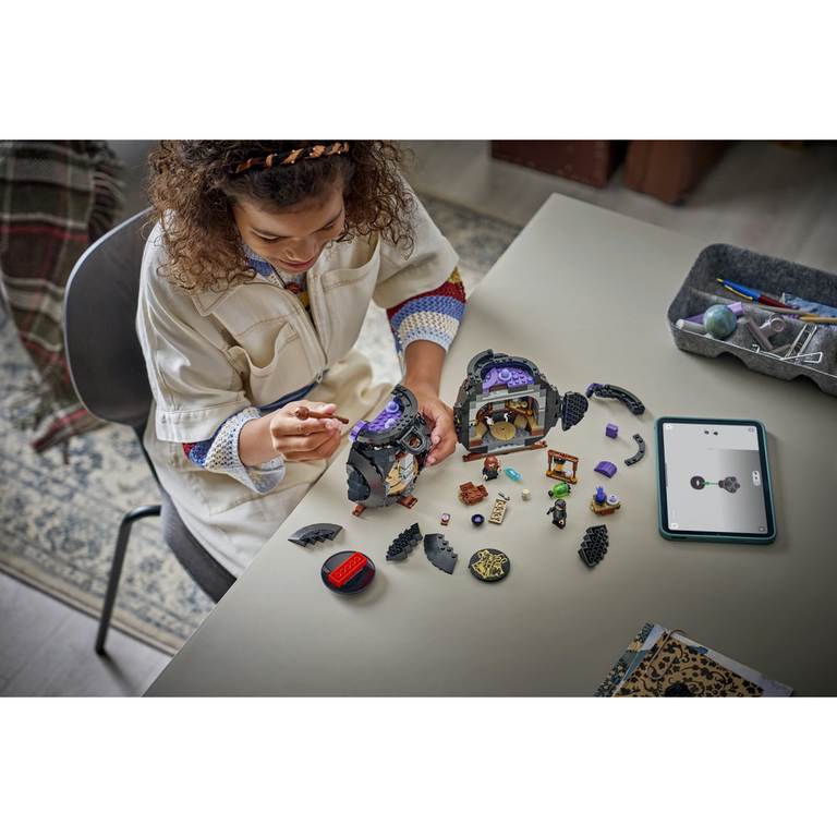 Konstruktorius LEGO Harry Potter  Cauldron: Secret Potions Classroom - 4