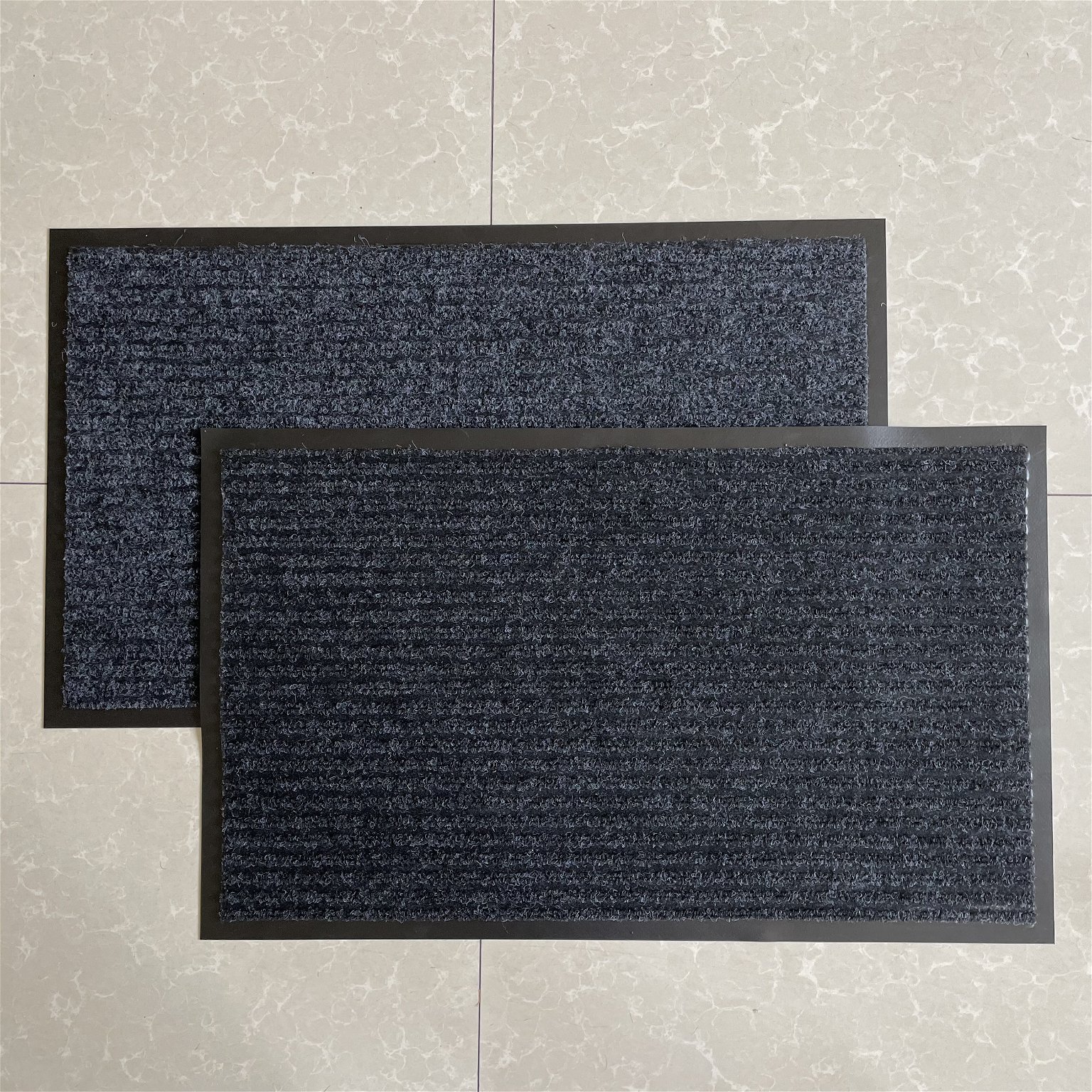 Durų kilimėlis Polyester mat, 45 x 75 cm, juodos sp.