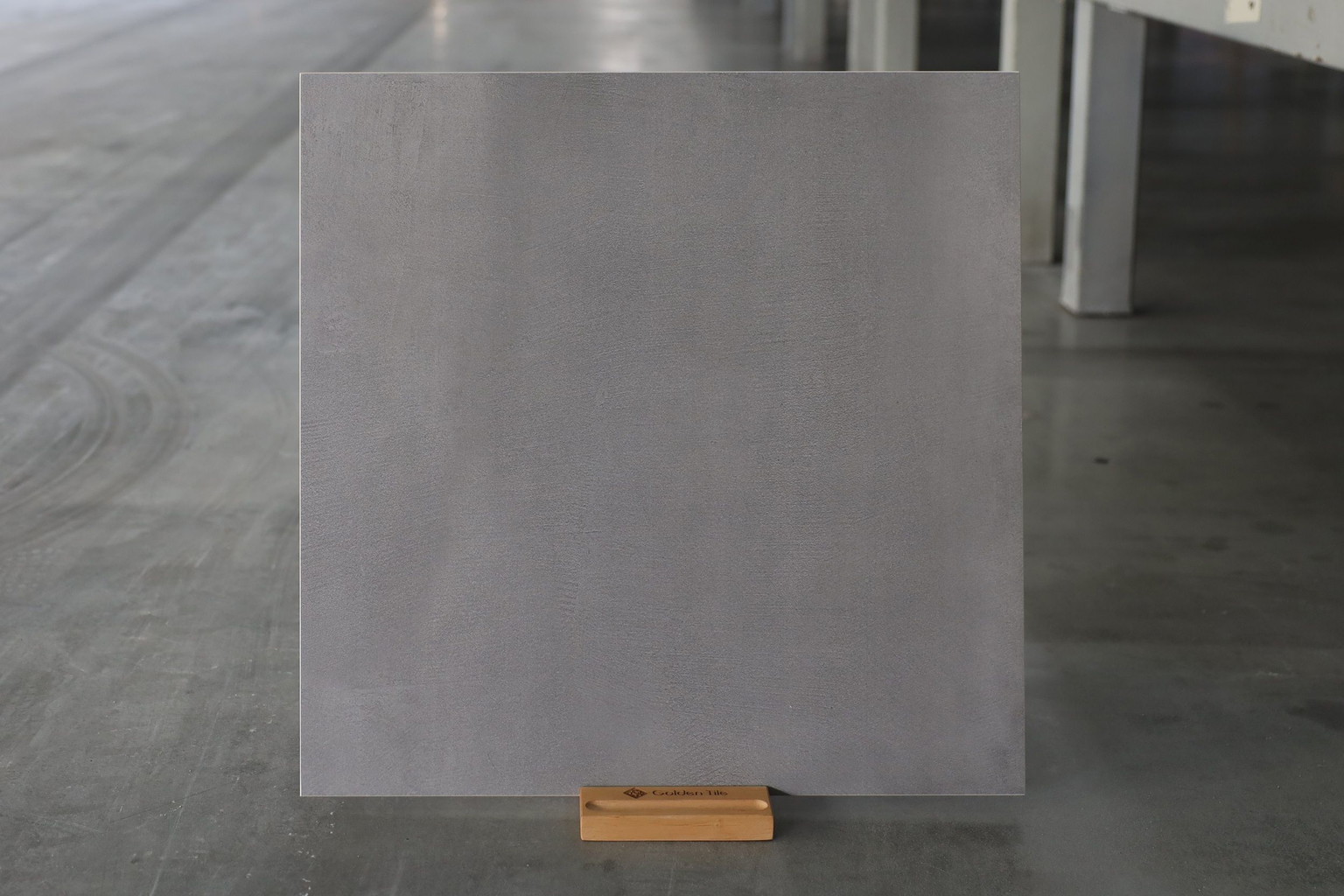 Akmens masės plytelės MONOLIT GREY, 60 x 60 cm-1