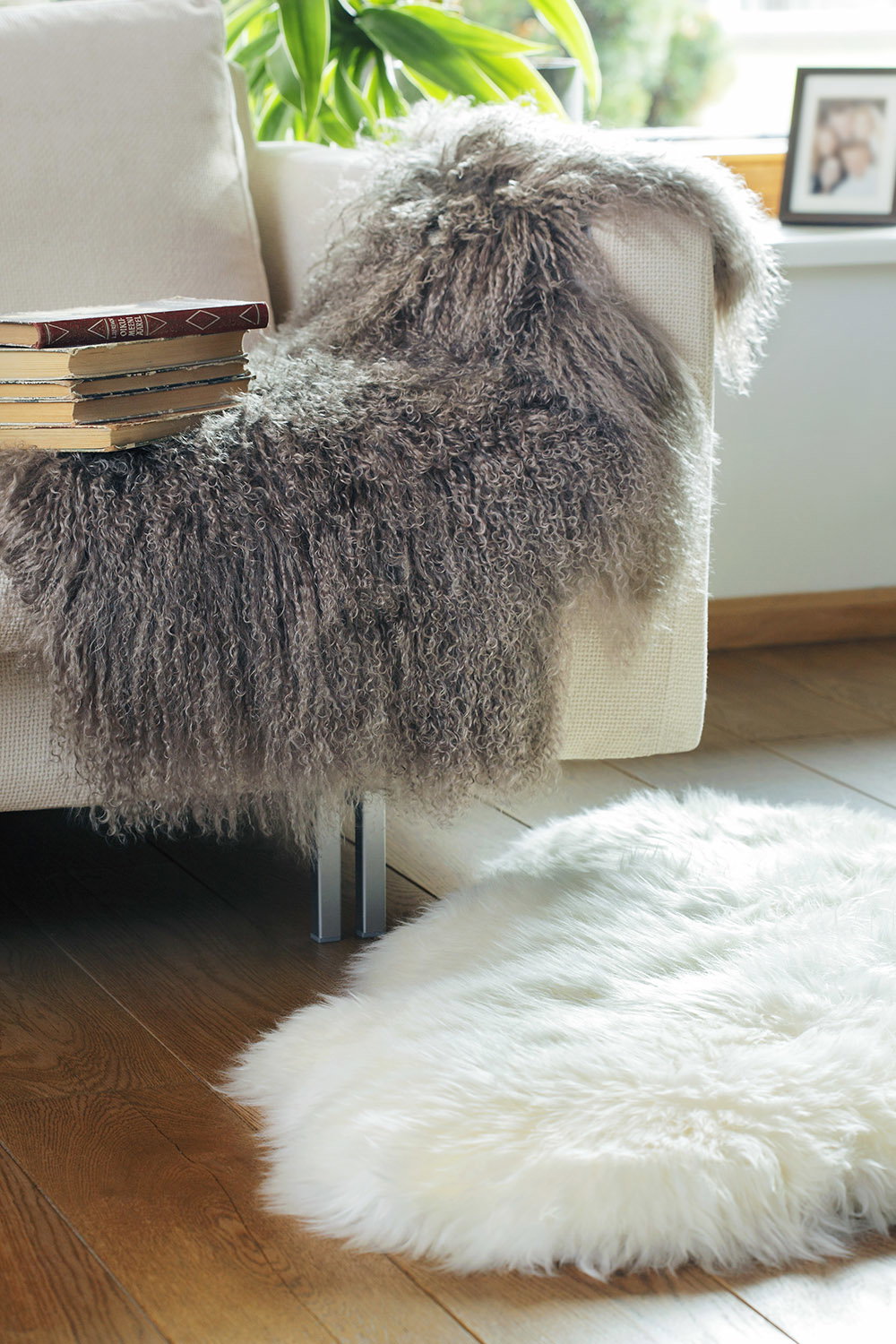Avies kailio kilimas NARMA MERINO NATURAL WHITE 1,5x LUNGO, 135 x 60 cm, 100% kailio - 4