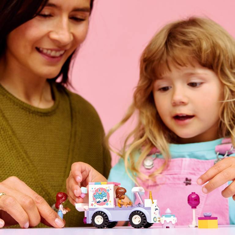 Konstruktorius LEGO Friends Unicorn Cake Delivery Car - 4